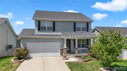 113 Peruque Estates Ln, Wentzville, MO 63385