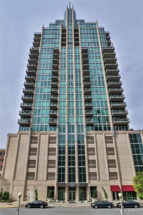 4909 Laclede Ave #801, Saint Louis, MO 63108