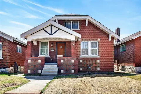 4252 Gertrude Ave, Saint Louis, MO 63116