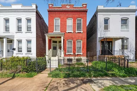 4441 Oakland Ave, Saint Louis, MO 63110