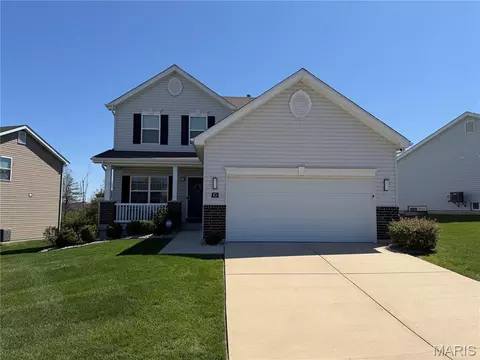 10 Hidden Bluffs Dr, Lake Saint Louis, MO 63367