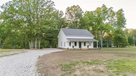 21667 Kirtley Trl, Center, MO 63436