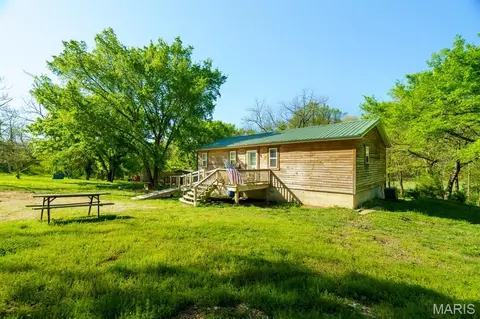 Undisclosed, Steelville, MO 65565