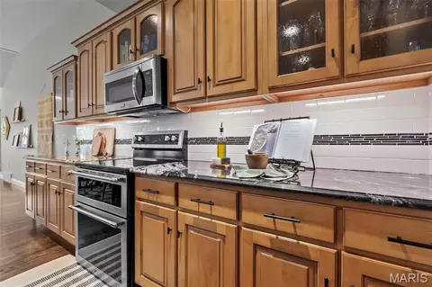 Kitchen - 145 Saddlebrooke Rdg, Jackson, MO 63755 photo 5 of 5