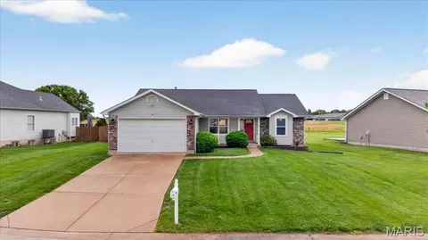 77 Browning Dr, Wright City, MO 63390
