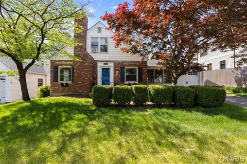 1342 Beverly Ave, Glendale, MO 63122