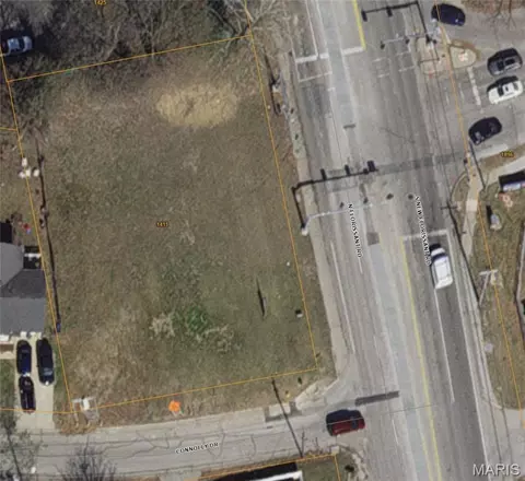 1411 N Florissant Rd, Saint Louis, MO 63135