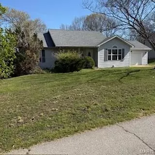 139 Sawmill Rd, Saint Robert, MO 65584