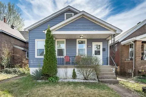 5242 Quincy St, Saint Louis, MO 63109