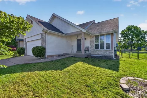 328 Bristol Pl, O'fallon, MO 63366
