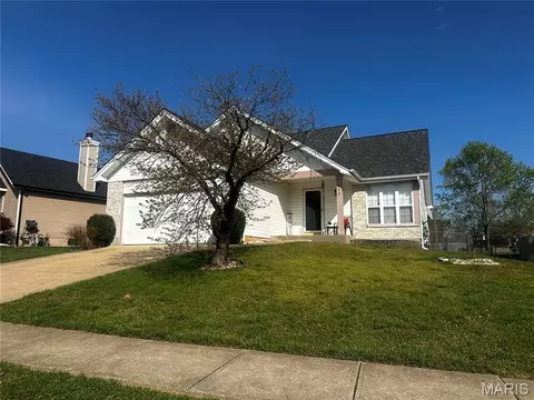328 Bristol Pl, O'fallon, MO 63366