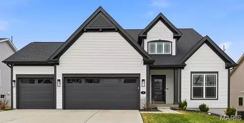 5 Denbrook Ter, Saint Charles, MO 63301