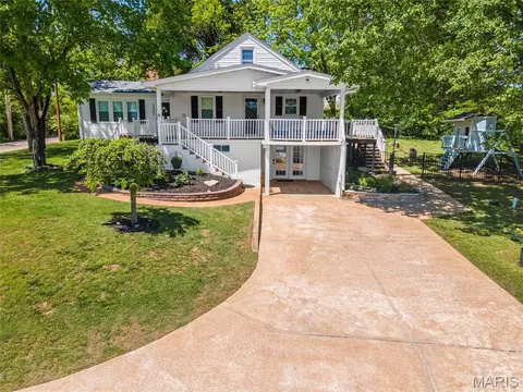 10981 Bailey School Rd, Festus, MO 63028