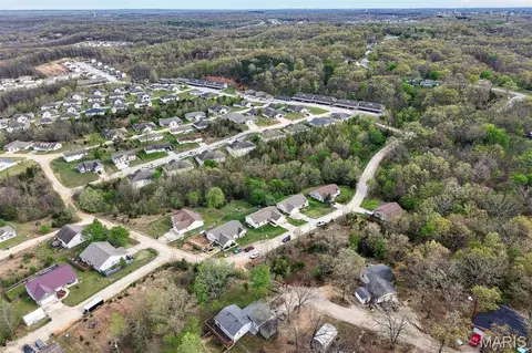 View/Area - 20826 Hibbett Rd, Saint Robert, MO 65584 photo 9 of 12