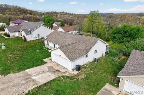 View/Area - 20826 Hibbett Rd, Saint Robert, MO 65584 photo 3 of 12