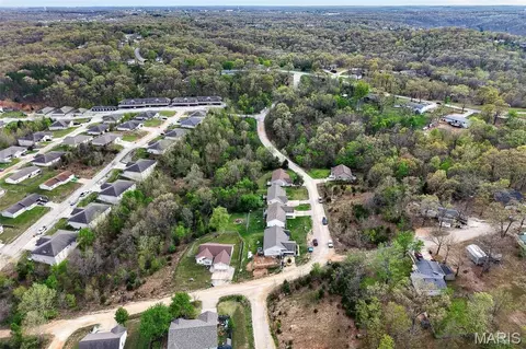 View/Area - 20826 Hibbett Rd, Saint Robert, MO 65584 photo 8 of 12