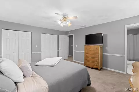 Bedroom - 2901 E Main St, Belleville, IL 62221 photo 3 of 6