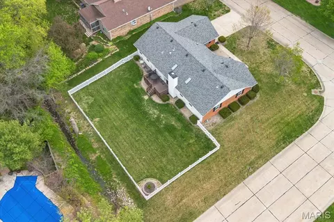 View/Area - 2901 E Main St, Belleville, IL 62221 photo 5 of 5