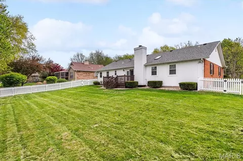 Exterior - 2901 E Main St, Belleville, IL 62221 photo 9 of 10