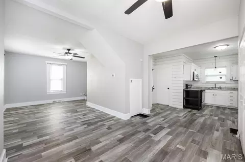 105 Karl Pl, O'fallon, IL 62269