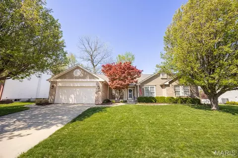 1245 Conrad Ln, O'fallon, IL 62269