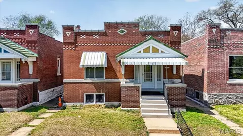 3647 S Compton Ave, Saint Louis, MO 63118
