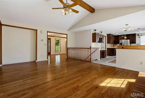 Living - 602 Rainbow Circle Ct, Ballwin, MO 63011 photo 4 of 4