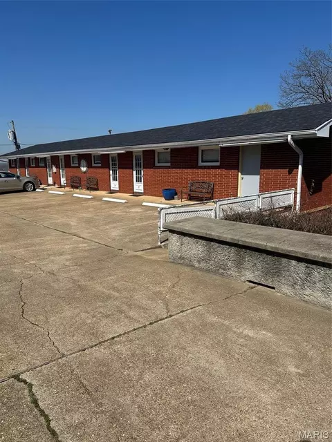 1307 Walnut, Doniphan, MO 63935