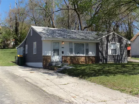 7133 Beulah Ave, Jennings, MO 63136