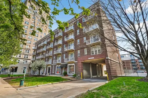 5316 Pershing Ave #507, Saint Louis, MO 63112