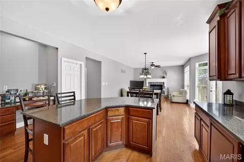 Kitchen - 122 Fox Haven Dr, O'fallon, MO 63368 photo 2 of 5