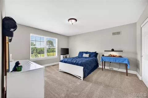 Bedroom - 122 Fox Haven Dr, O'fallon, MO 63368 photo 7 of 8