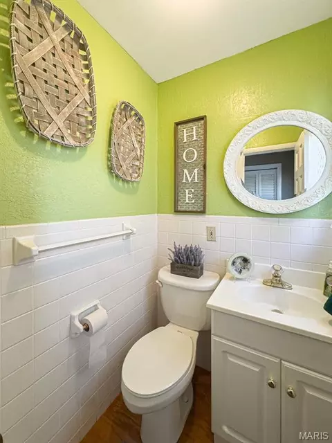 Bath - 307 Lovers Ln, Rolla, MO 65401 photo 1 of 9