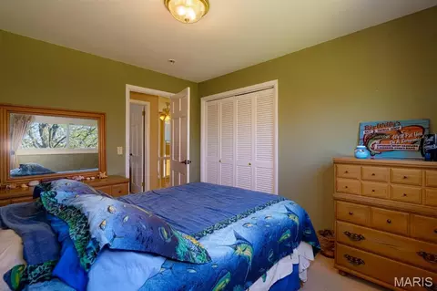 Bedroom - 307 Lovers Ln, Rolla, MO 65401 photo 5 of 5