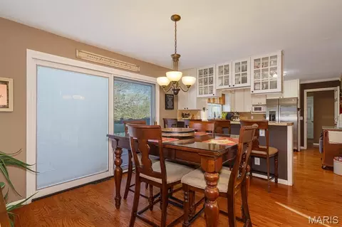 Dining - 307 Lovers Ln, Rolla, MO 65401 photo 1 of 2