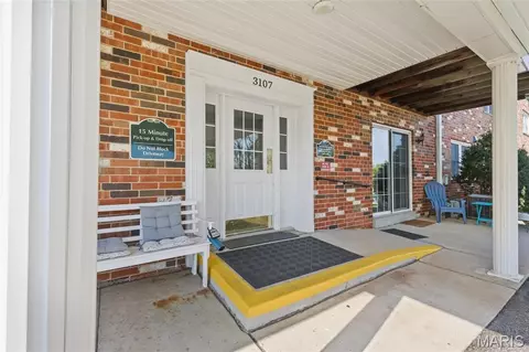 3107 Garnette Dr #B1, Bridgeton, MO 63044