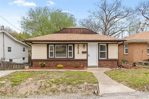 3612 Thomas Ave, Alton, IL 62002