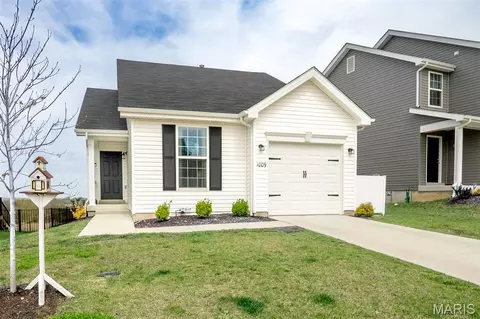 1009 Black Bear Dr, House Springs, MO 63051