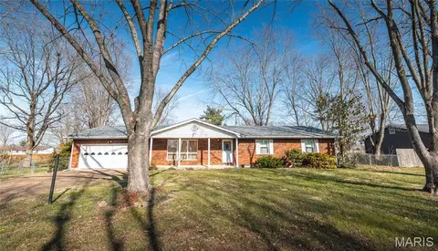 503 Shenandoah Ave, Cuba, MO 65453