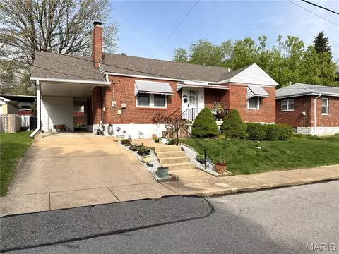 9319 Brenda Ave, Affton, MO 63123