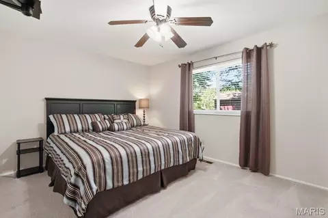 Bedroom - 893 Oklahoma Ave, Ballwin, MO 63021 photo 1 of 8
