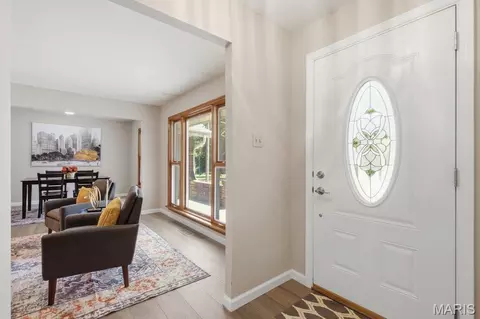 Entry Way - 893 Oklahoma Ave, Ballwin, MO 63021 photo 1 of 1