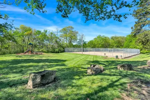Exterior - 154 Beard Dr #A, Eureka, MO 63025 photo 5 of 7