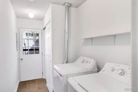 Other - 154 Beard Dr #A, Eureka, MO 63025 photo 7 of 9