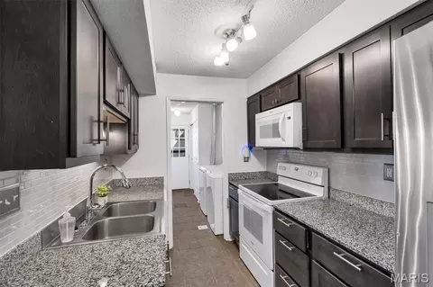 Other - 154 Beard Dr #A, Eureka, MO 63025 photo 5 of 9