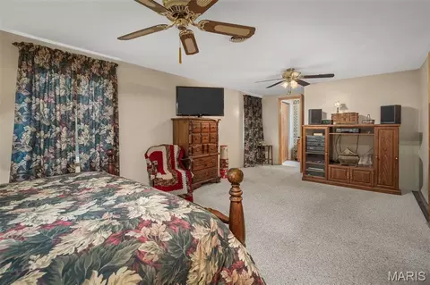 Bedroom - 6379 Highway Jj, Sullivan, MO 63080 photo 2 of 5
