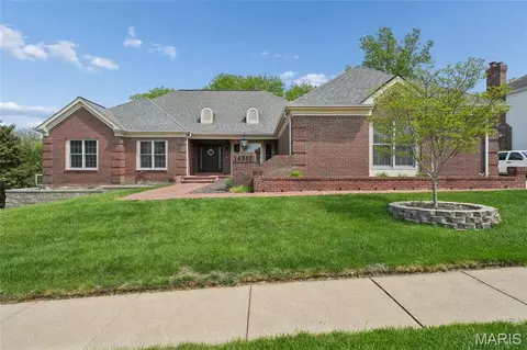 14511 Wellington Estates Mnr, Chesterfield, MO 63017