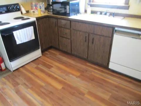 Kitchen - 410 S Oak St, Union, MO 63084 photo 1 of 2