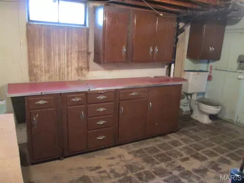 Other - 410 S Oak St, Union, MO 63084 photo 5 of 7