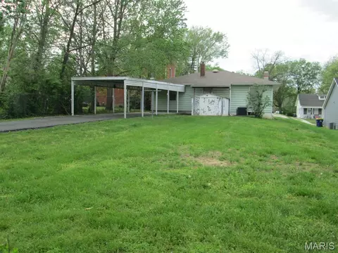 Exterior - 410 S Oak St, Union, MO 63084 photo 2 of 3